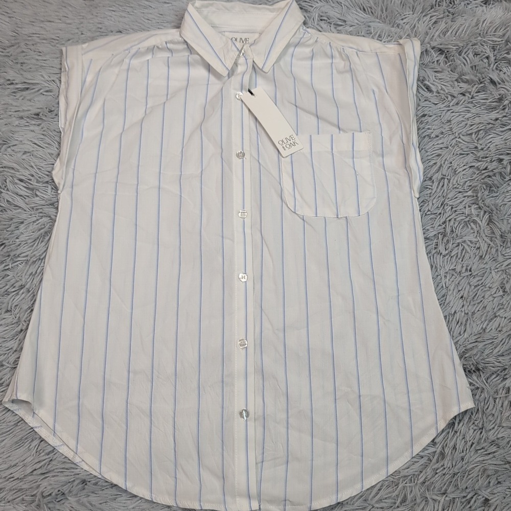 Olive & Oak‎ Shirt Womens XS White Striped Casual Pockets Button Up Comfy New